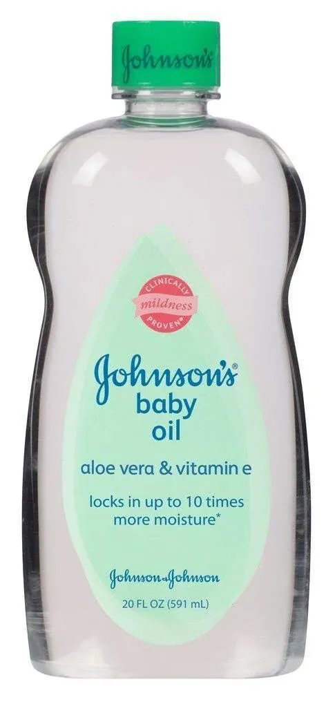 Johnson's Baby Oil Aloe Vera Vitamin E