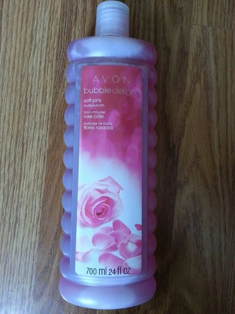 Avon Bubble Delight Bubble Bath (Soft Pink)