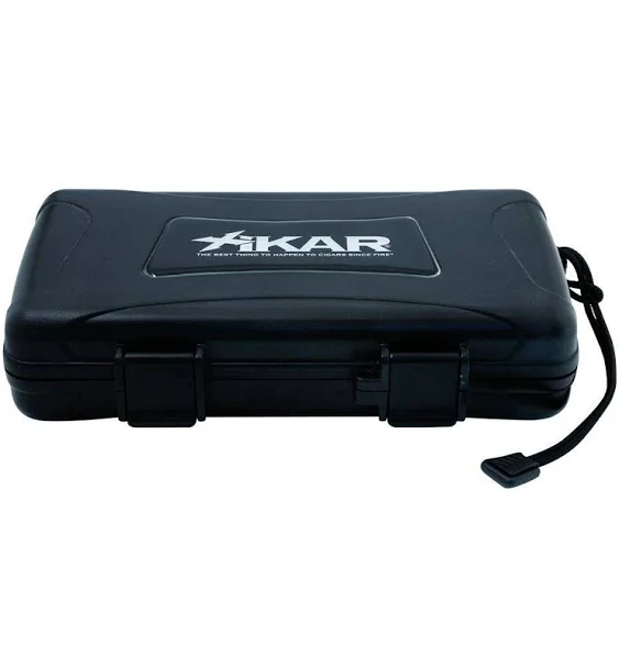 Xikar Cigar Travel Humidor, Extreme Protection, Rugged, Travel Case For 5 Cigars, Airtight, Watertight, Crushproof, Includes 1 Mini Humidifier