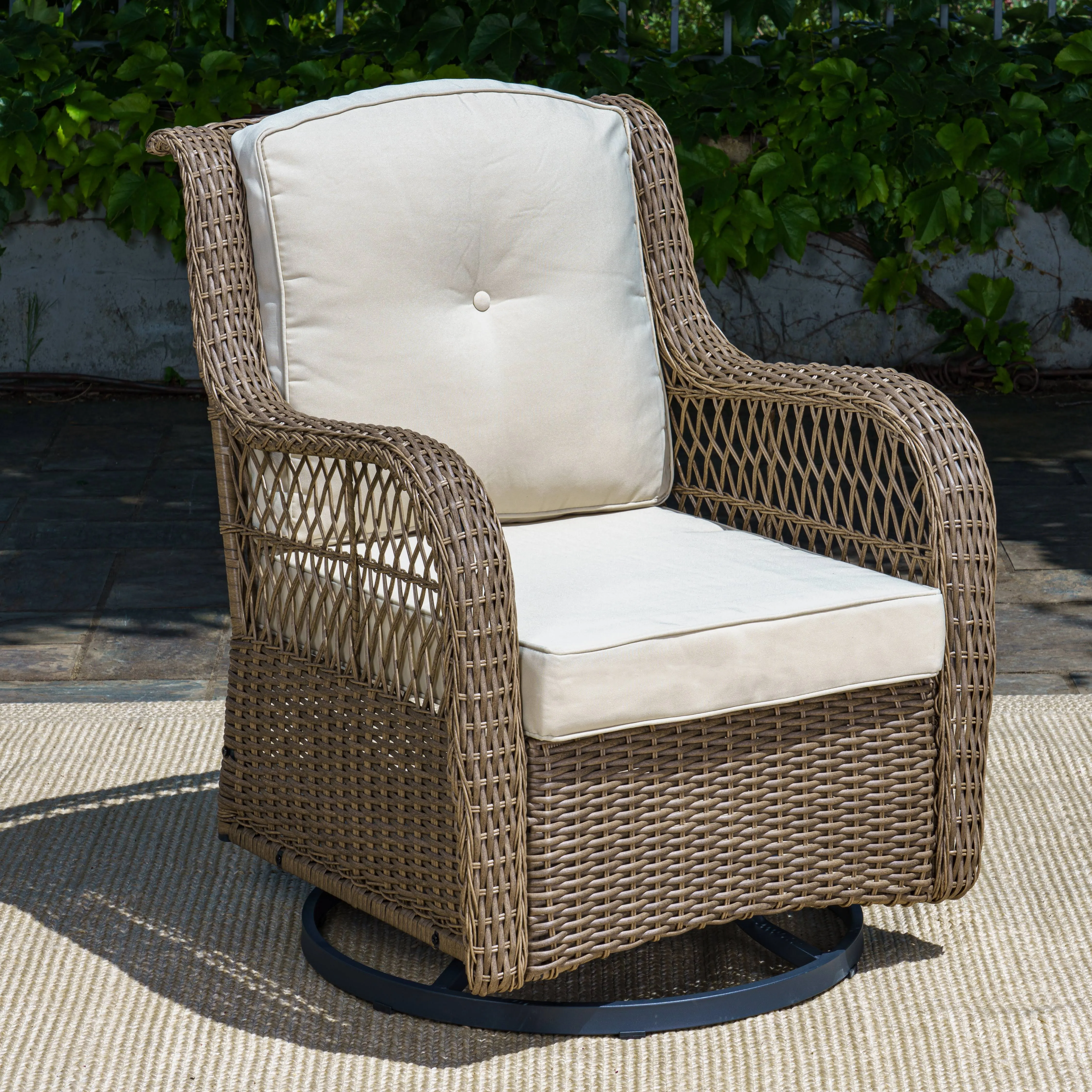 Tortuga Outdoor Rio Vista Swivel Glider Chair