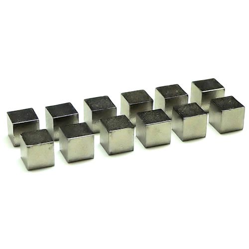 1/4&#034; Tungsten Cube weights for pinewood derby cars from Pinewood Pro