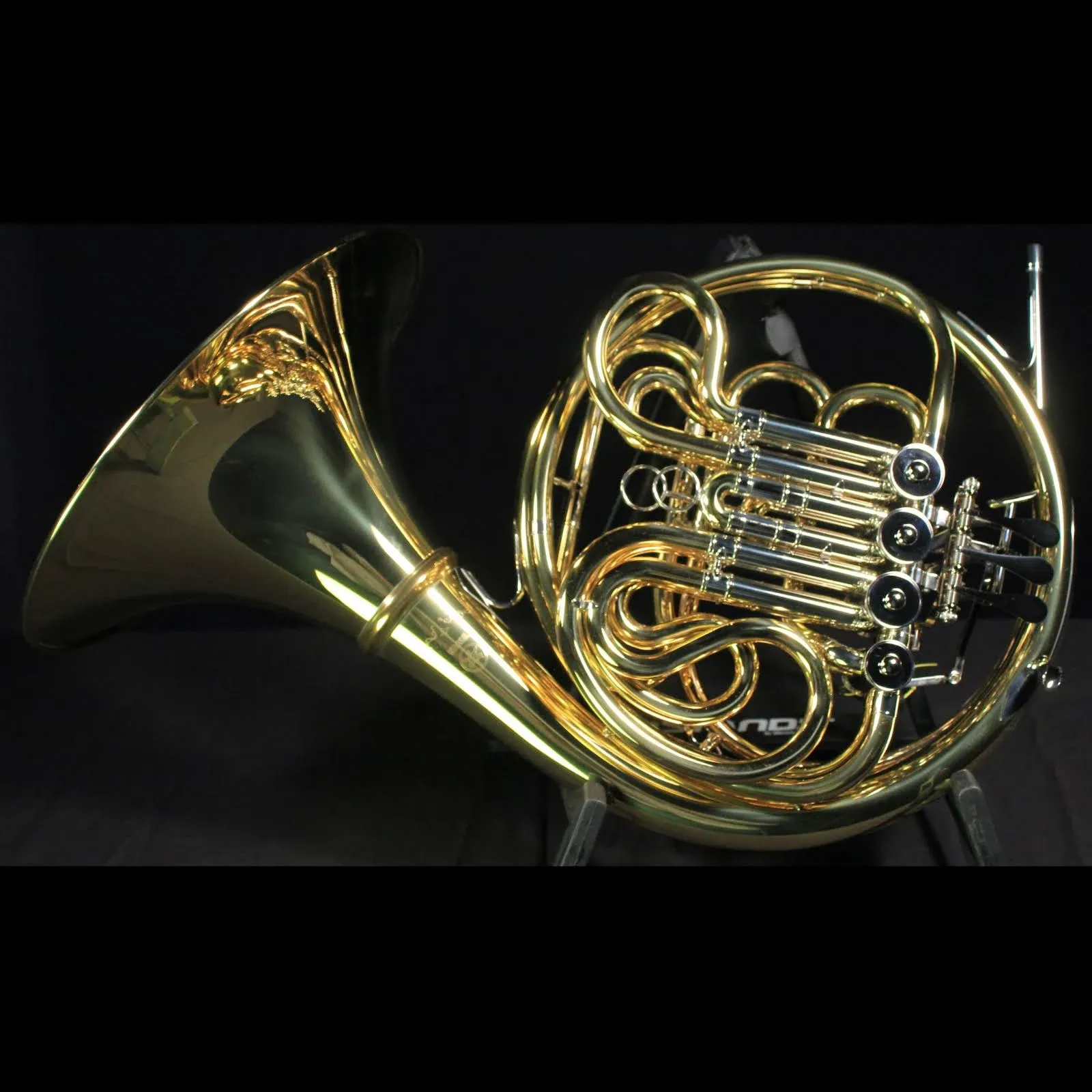 Yamaha YHR-671 Professional Double French Horn