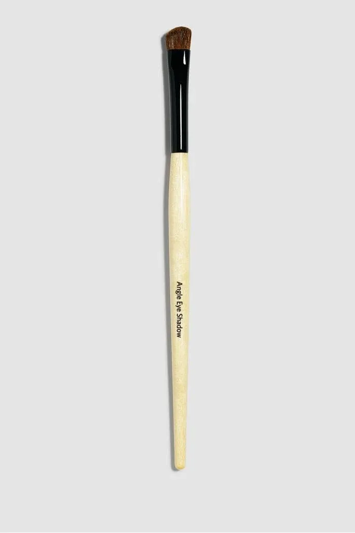 Angled Eye Shadow Brush