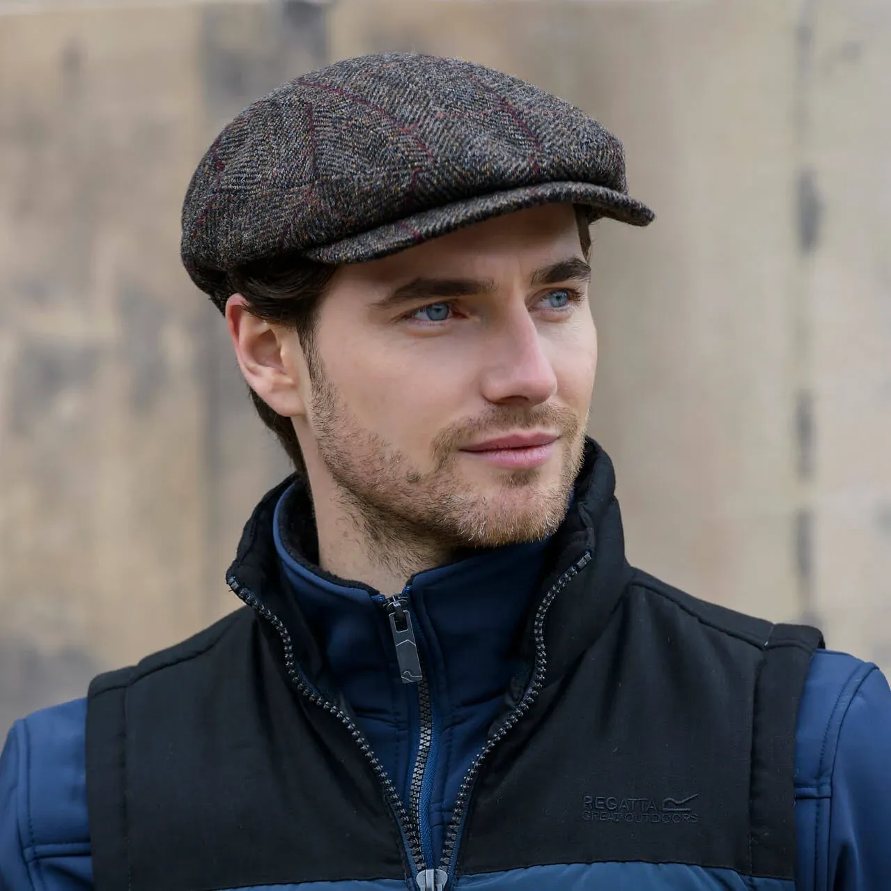 Mucros Weavers Men's Quiet Man Cap -Irish Tweed Flat Cap - Brown