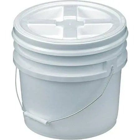 3.5 Gallon White Gamma Seal Bucket Kit