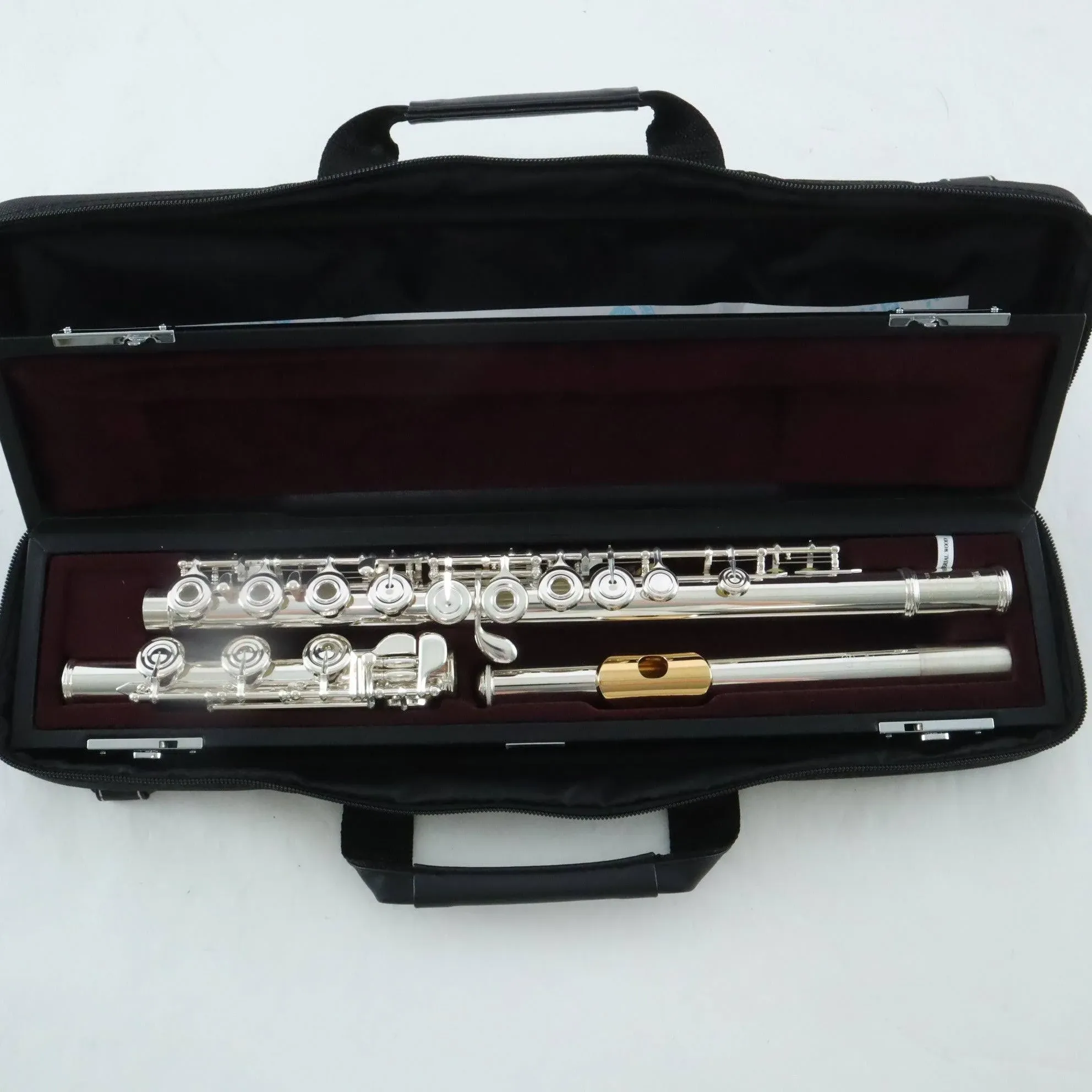 Yamaha YFL-462H Intermediate Flute with Gold Lip-Plate