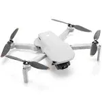 DJI Mini 2 SE Fly More Combo, Lightweight Drone with QHD Video, 10km Video Transmission, 3 Batteries for Total of 93 Mins Flight Time, Under 249 g, Automatic Pro Shots, Camera Drone for Beginners