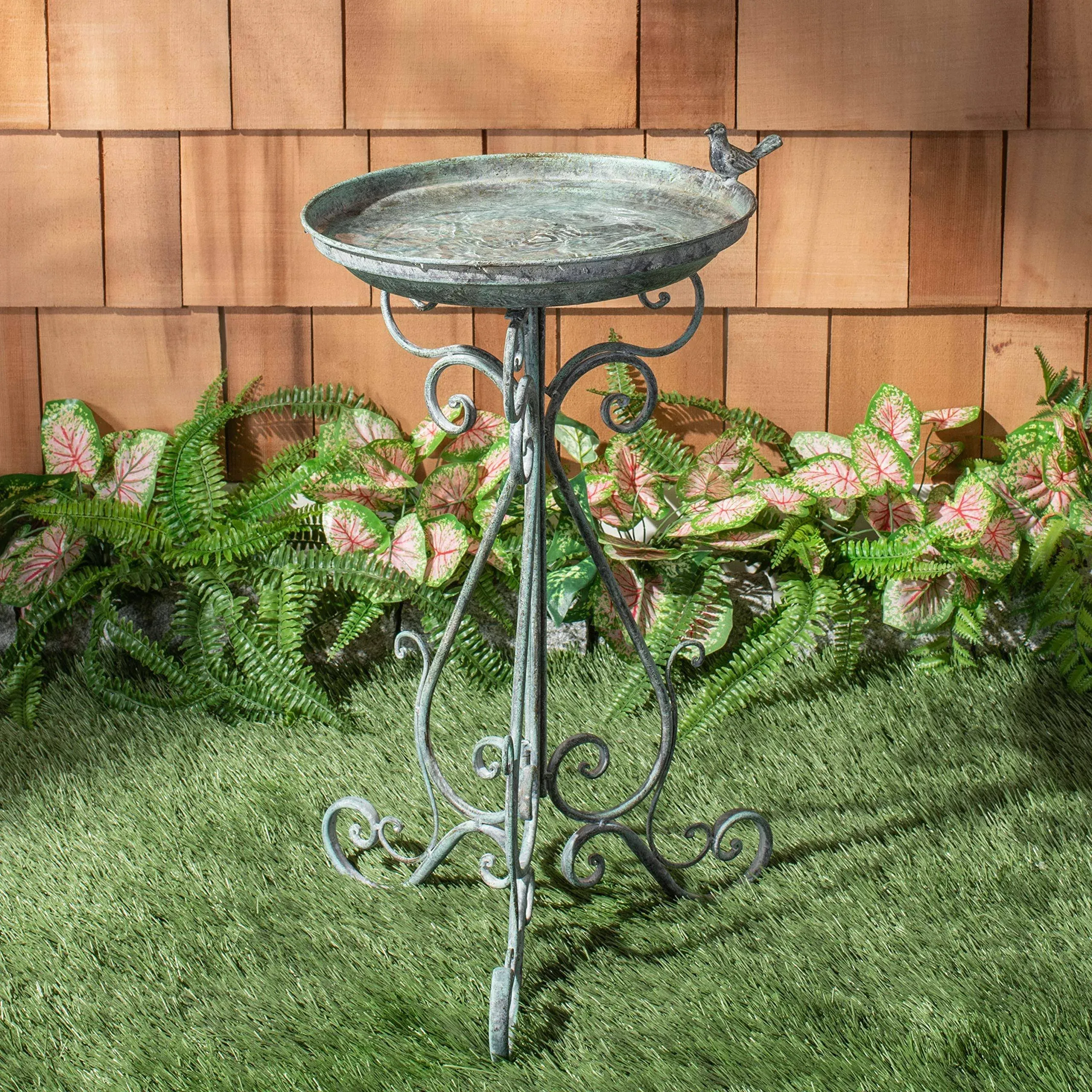 SAFAVIEH PAT5024A Outdoor Collection Ashlan Pearl White 29-inch Bird Bath