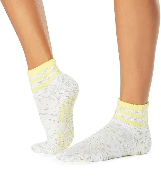 Tavi Aria Grip Socks - Pilates Socks with Grips for Women, Non Slip Yoga Socks