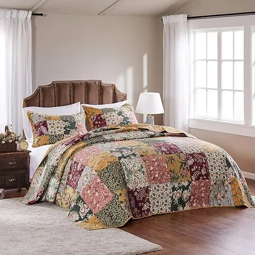 Greenland Home Antique Chic 100% Cotton Authentic Patchwork Quilt Set, 3-Piece Jumbo King, Multicolor