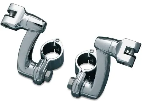 Kuryakyn longhorn offset peg mounts with magnum quick clamps