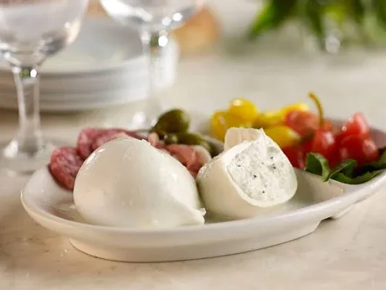 Belgiogioso, Burrata Cheese with Black Truffles (6 x 8 oz.)