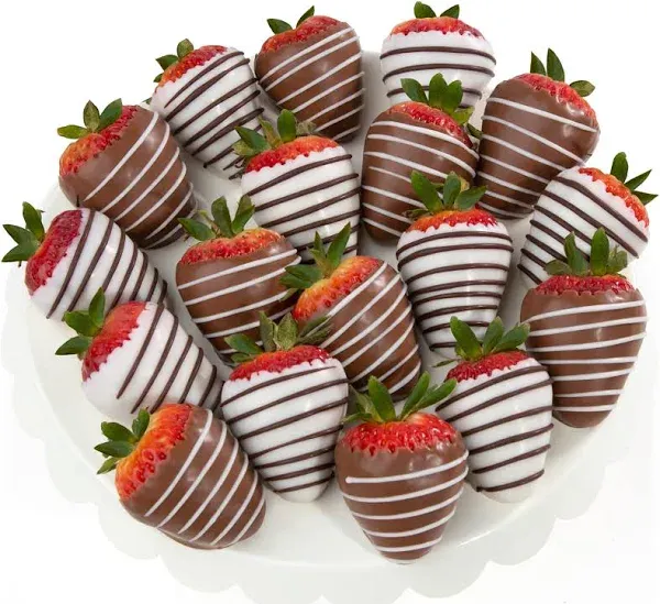 A Gift Inside 18 Berry Bites Chocolate Covered Strawberries (Fun Size)