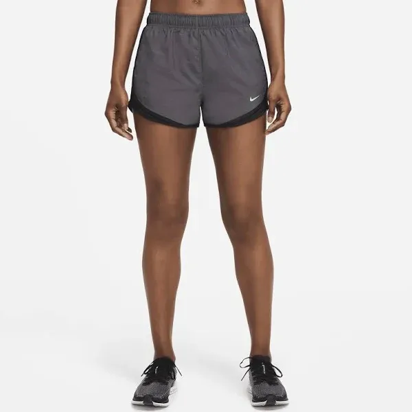 Nike Women's Dri-fit Tempo Track 3.5 Short