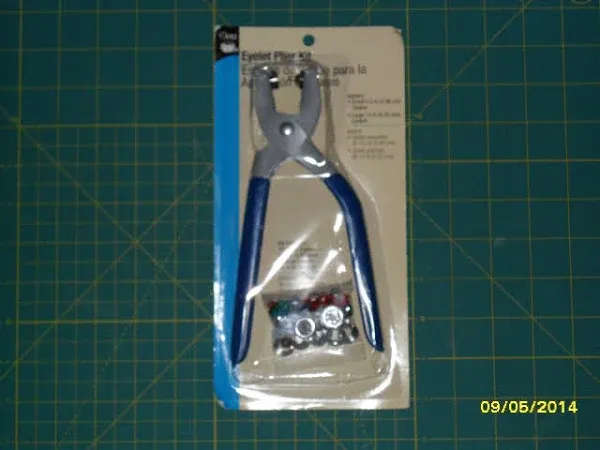 Dritz Eyelet Plier Kit- 50 Sm &amp; 6 Lg Eyelets, 1 Plier - NEW