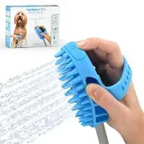 Pet Grooming Tool ￼Aquapaw Pro- Spray &amp; Scrubber Tool All in One. Dog Cat