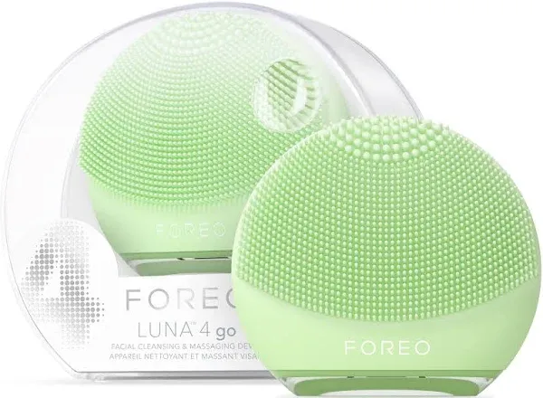 Foreo Luna 4 Go Facial Cleansing & Massaging Device - Peach Perfect