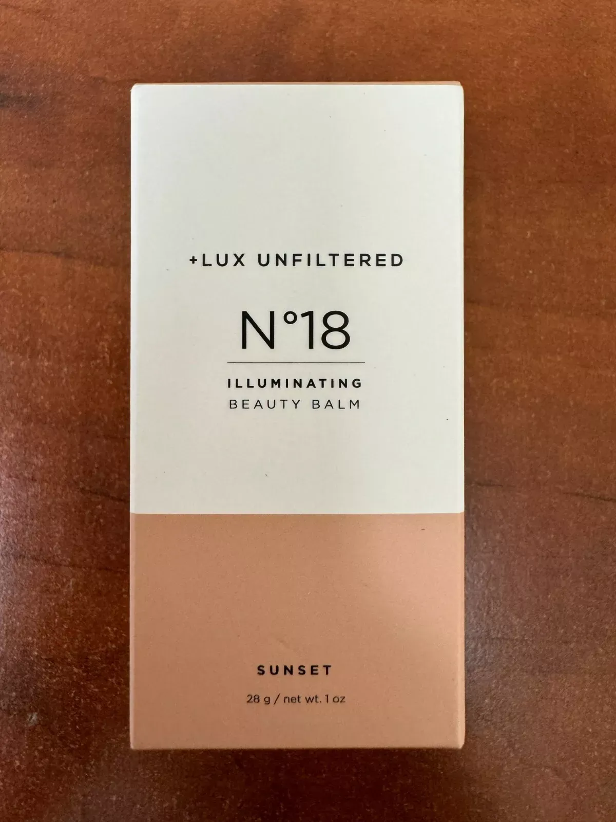 Lux Unfiltered N°18 Illuminating Beauty Balm