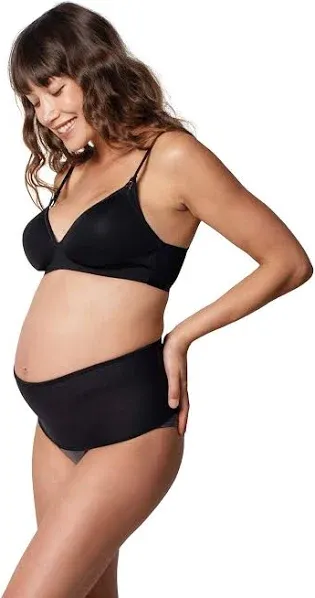 Ingrid & Isabel - Pregnancy Support Belt - No Show Belly Band for Pregnant Women - Targeted Back and Belly Support, Black, M/L