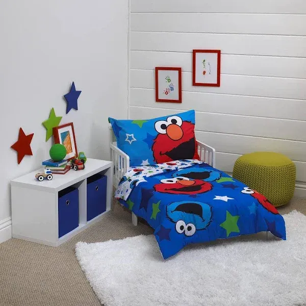 Sesame Street Awesome Buds Toddler Bedding Set