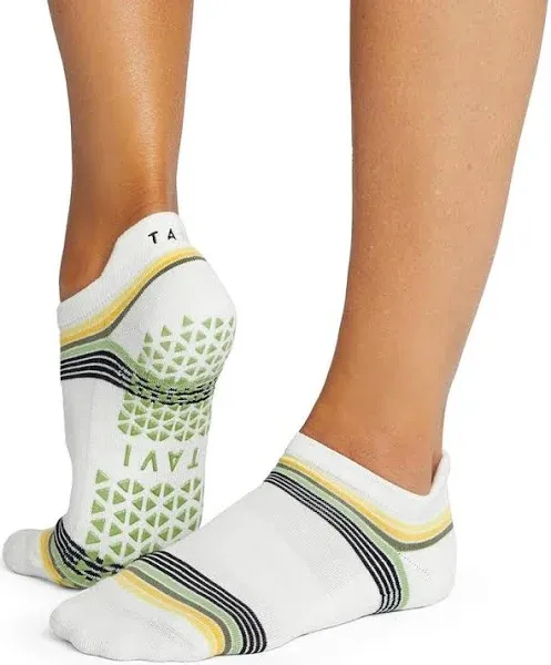 Tavi Grip Savvy Socks