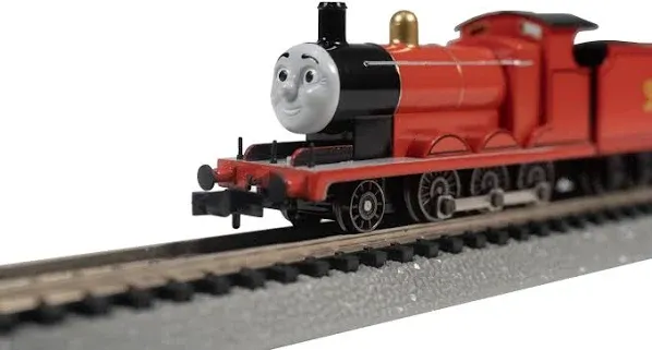 Bachmann Trains - Thomas & Friends™ - James The RED Engine - N Scale