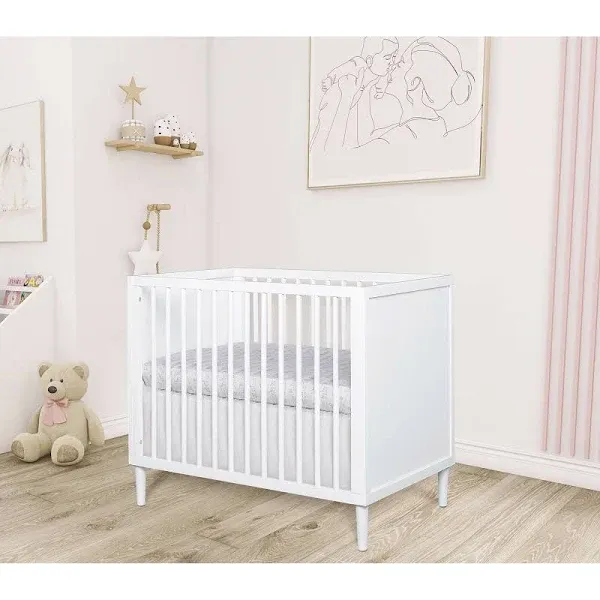 Dream On Me Lucas Mini Modern Crib with Rounded Spindles