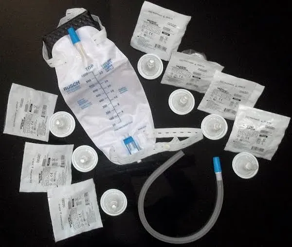 Complete Kit Urinary Incontinence One Week, 7 Condom Catheters External Self Seal 32mm (Intermediate), + Premium Leg Bag 1000ml Tubing, Straps & Fast