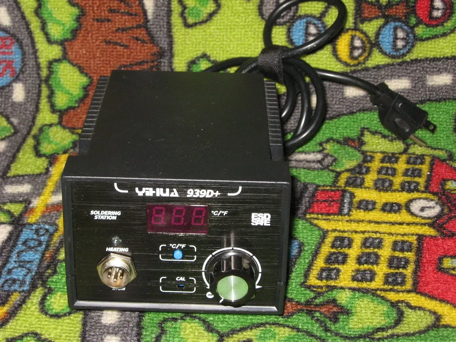 YIHUA 939D+ Digital Soldering Station