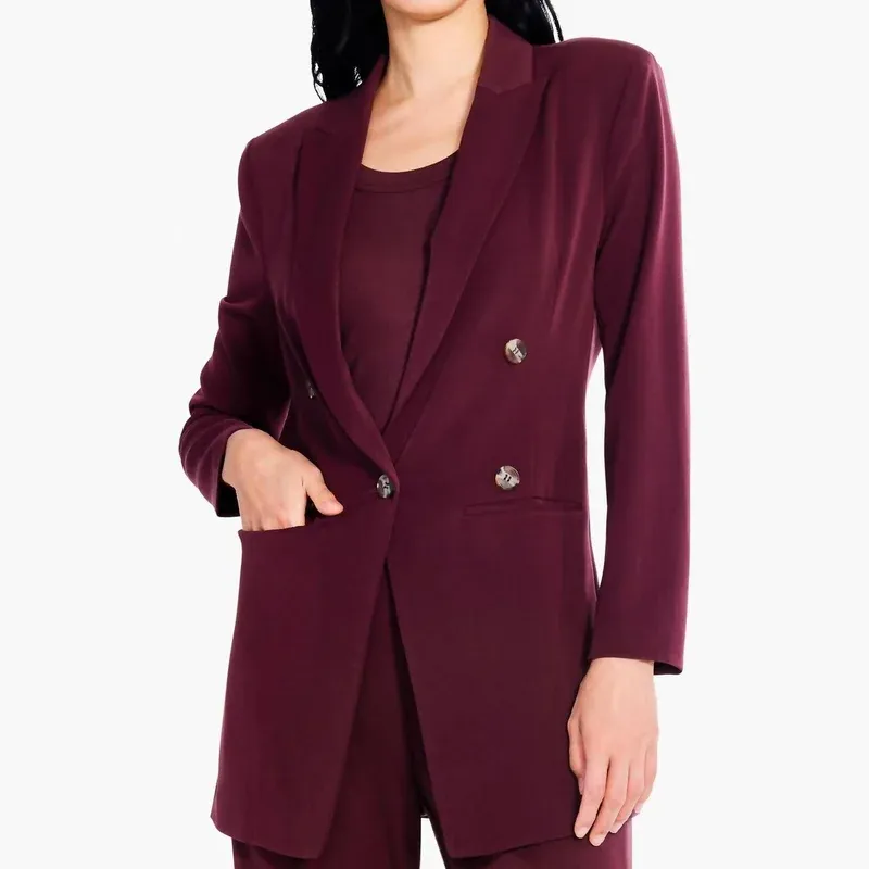 The Avenue Double Breasted Blazer In Red