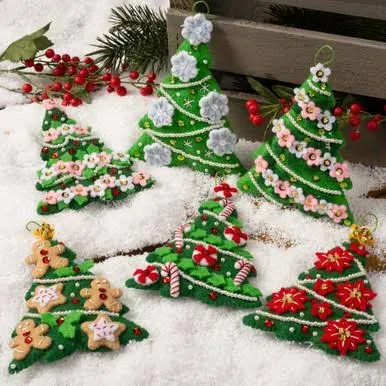 Bucilla Felt Ornaments Applique Kit Set of 6 - Festival of Trees