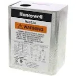 Honeywell RA832A 1066 2-Zone DPST Line Voltage Switching Relay