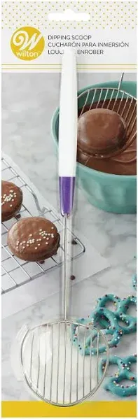 Wilton Candy Melt Dipping Scoop