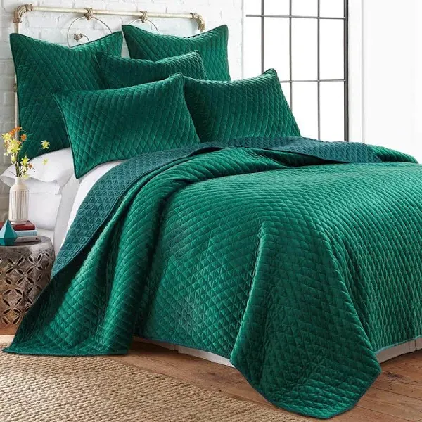 Levtex Empire Velvet Green Quilt