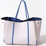 Everyday Tote White Blues