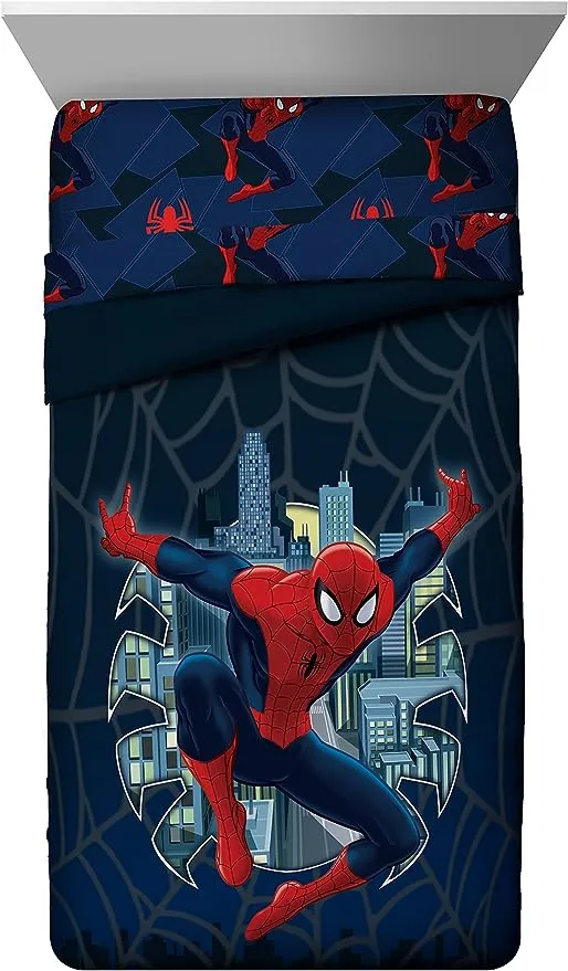 Marvel Spiderman Saving The Day Reversible Twin/Full Comforter