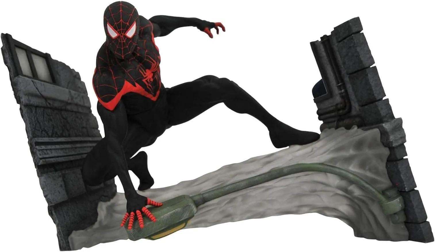 Diamond Select Marvel Gallery Miles Morales PVC Statue