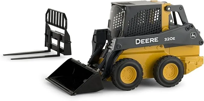 John Deere ERTL 320E Skid Steer Loader Vehicle (1:16 Scale) 