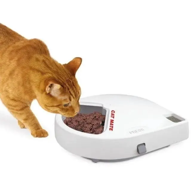 Cat Mate C300 Automatic Pet Feeder