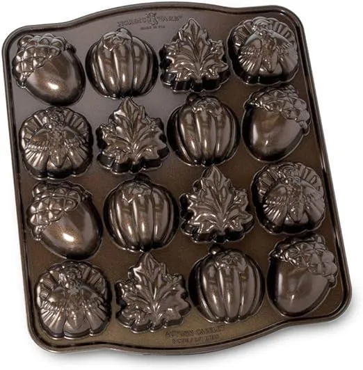 Nordic Ware Autumn Cakelet Pan