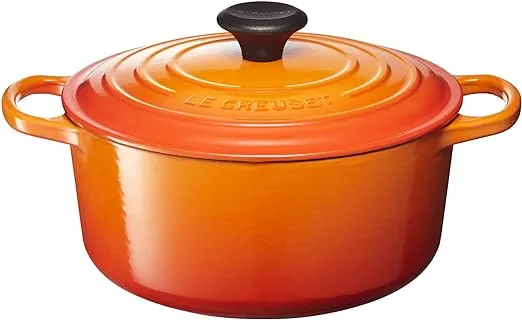 Le Creuset Signature Round Dutch Oven