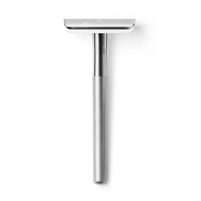 Bevel Safety Razor with Brass Weighted Handle and 10 Double Edge Safety Blade Refills, Single Blade Razor for Men, Designed for Coarse Hair to Prevent Razor Bumps - Silver (Packaging May Vary)