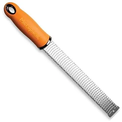 Microplane Premium Classic Citrus Zester and Parmesan Cheese Grater (Cinnamon)