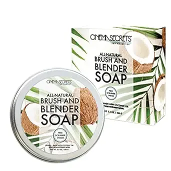 Cinema Secrets All Natural coconut oil based Vegan Brush & Blender Sponge Soap, Scrubber included, 3.5 oz