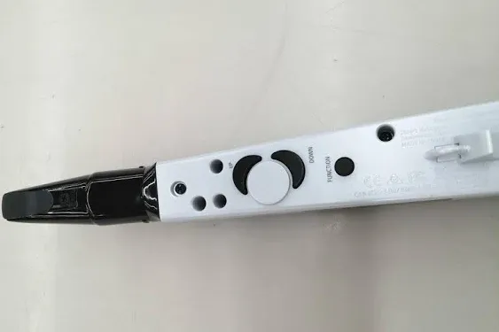 Roland Ae-01 Aerophone Mini