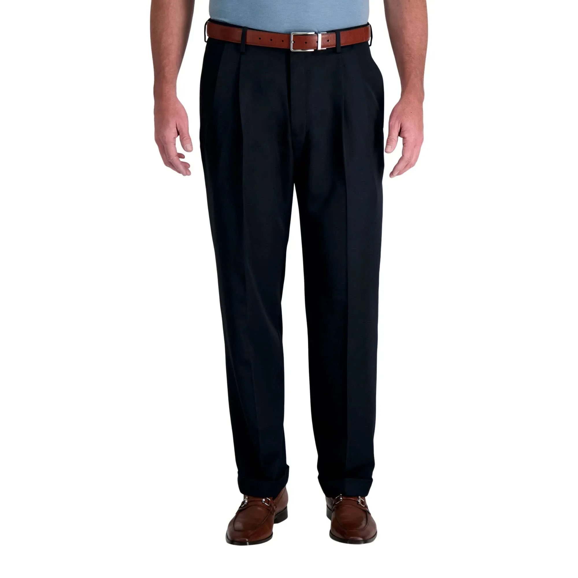 Haggar Men's Mynx Gabardine Classic Fit Pleated Front Hidden Expandable Waistband Dress Pant