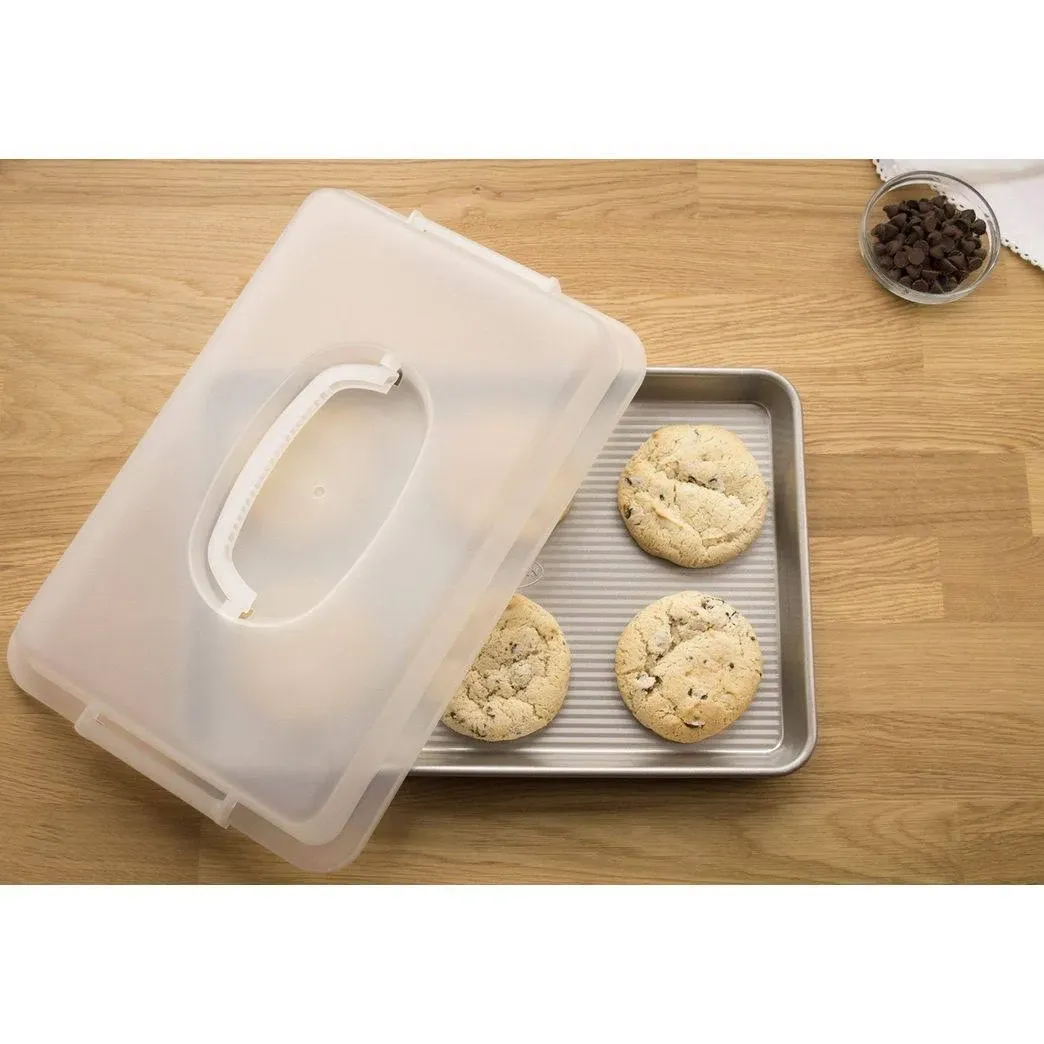 USA Pan Bakeware Nonstick, Jelly Roll Pan with Lid