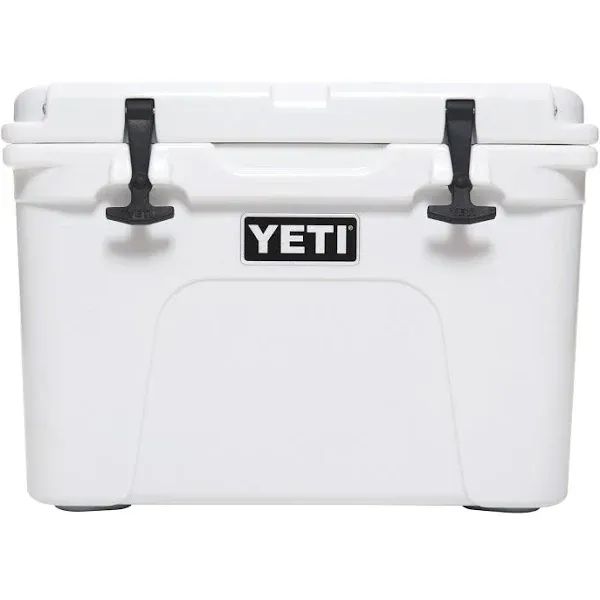 YETI Tundra 35 Cooler