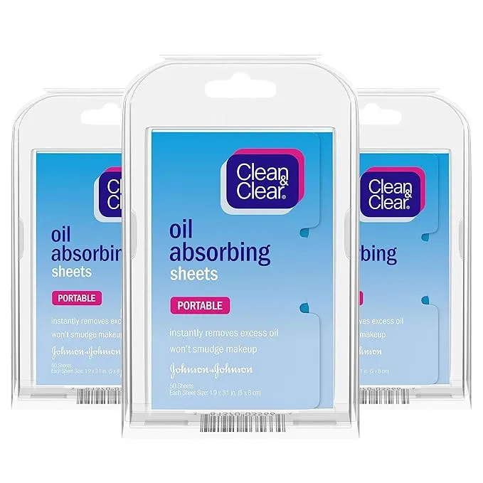 Clean & Clear Oil Absorbing Facial Sheets, Portable Blotting Papers for Face & Nose, Absorbing Blotting Sheets for Oily Skin to Instantly Remove