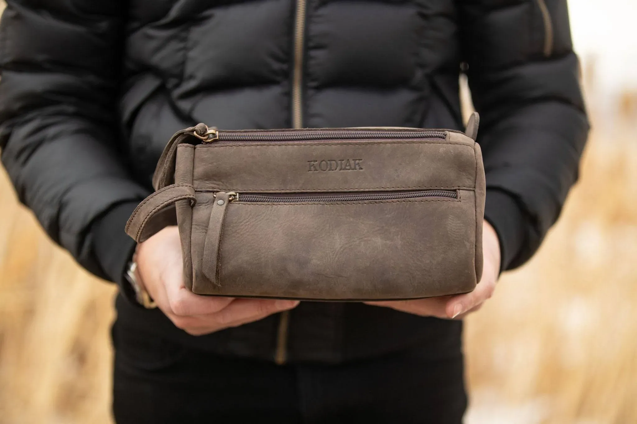 Limited Edition - Yukon Toiletry Bag Charcoal Gray | Kodiak Leather Co.